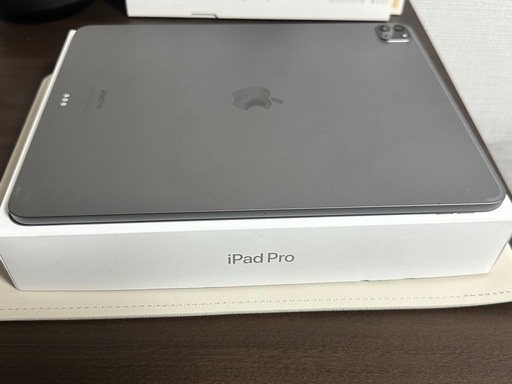Apple iPad Pro 12.9インチ 6世代 M2 チップ128GB ＋　Apple pencil 2 + おまけ付き