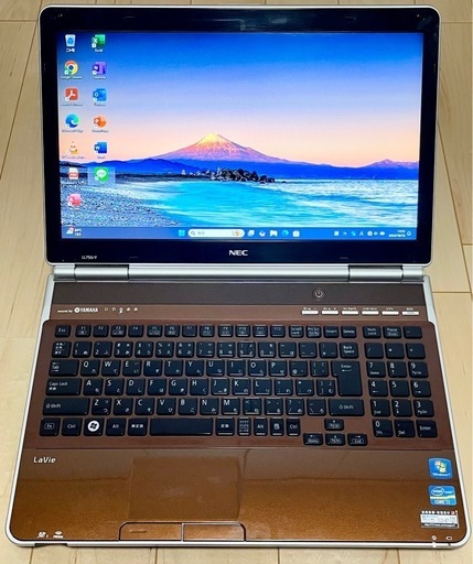 美品 NEC Corei7 メモリー8GB 新品SSD 500G Office2021 Windows11 ノートPC