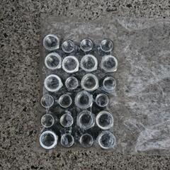 ★ハイエース8型　新車外し　ホイール·タイヤ4本セット