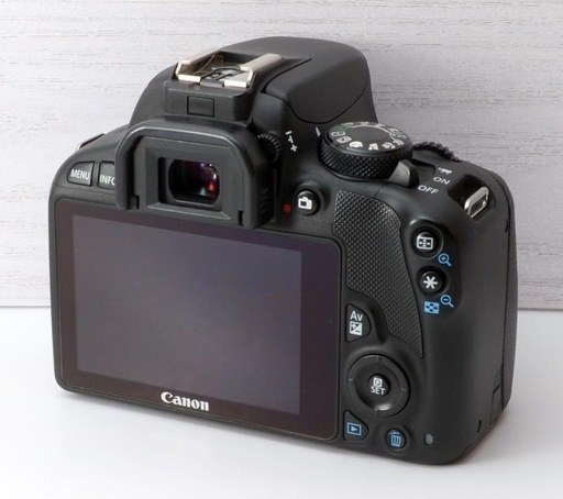 ★Canon EOS kiss X7★S数約4800回●スマホ転送●付属品完品  1ヶ月動作補償あり！ 安心のゆうパック代引き発送！ 送料、代引き手数料無料！