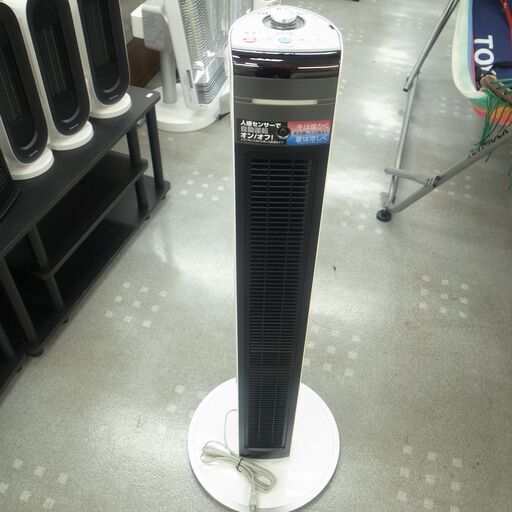 コイズミ　送風機能付ファンヒーター　2020年製　KHF‐1207【モノ市場半田店】163