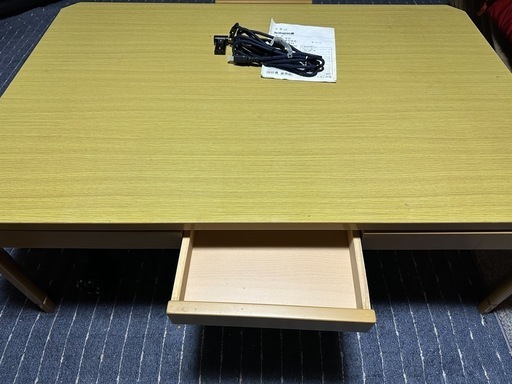 こたつテーブル