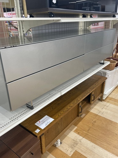 【値下げしました！】【トレファクラパーク岸和田店】CASSINA IXC   テレビ台　入荷しました！