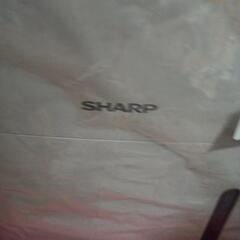 　SHARP 衣類乾燥除湿器CV-H71一W　2019年製