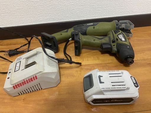 インパクトと電気ノコギリ