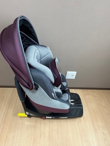 アップリカ　クリクラプラス　チャイルドシートISOFIX 　\n