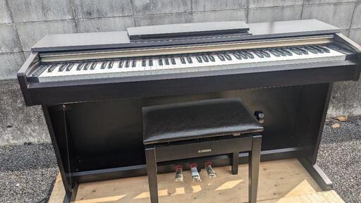 姫路〜大阪〜福知山〜兵庫全域〜岡山まで配達設置無料！送料込みYAMAHA ARIUS 電子ピアノ YDP-161R 11年製 激美品⑤\n★ジモティーが一番安い！\n★ジモティーは設置までお手伝い\n【簡単設置】\n★ジモティーは即配達、納品可能！