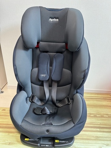 美品‼️Aprica  ISOFIX　チャイルドシート　15ヶ月〜
