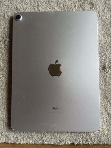 ipad air第4世代A2316 64GB WI-FI バッテリー79% IOS18