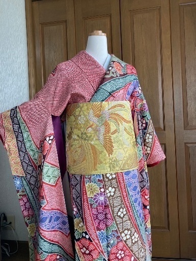 総絞りの豪華振袖 小物全ておつけします 成人式などに 高級古典振袖 藤