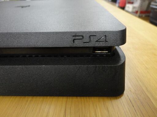 動作品 PS4 本体 CUH-2000A コントローラー 封印シールなし ブラック プレイステーション4 SONY 500GB 札幌市西岡店