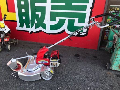 【エコツール岡崎岩津店】イセキ 自走式草刈り機 たすかる RK500   ITTE3TN5215K【愛知県/岡崎市/工具】