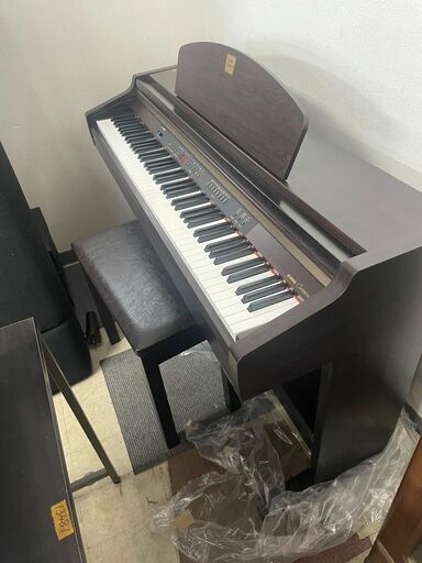 リサイクルショップどりーむ荒田店 No13509 電子ピアノ　YAMAHA　Clavinova　CLP930　椅子付き　譜面版付き　動作確認OK♪　お買い得品♪