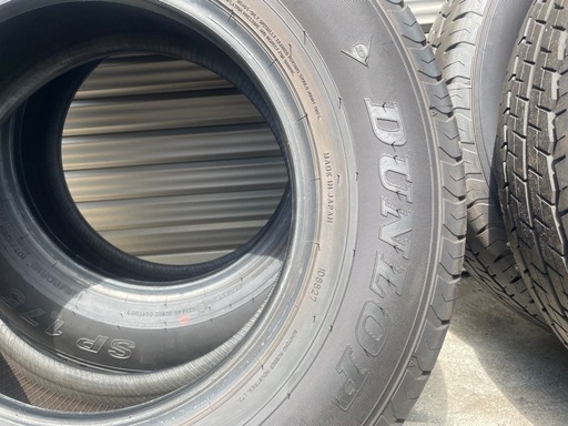 中古タイヤ出ました！極上ハイエースや、キャラバンなどにダンロップSP-175！商用車タイヤ195/80R15 中古タイヤ出ました！極上ハイエースや、キャラバンなどにダンロップSP