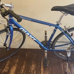 GIANT  クロスバイク