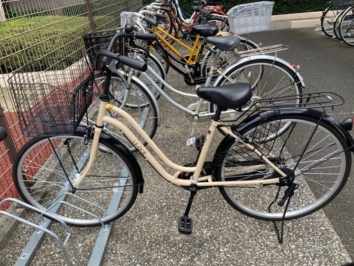 自転車　ママチャリ　ベージュ