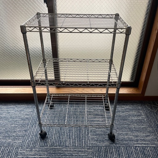 【お受け渡し者決定しました】スチールラック