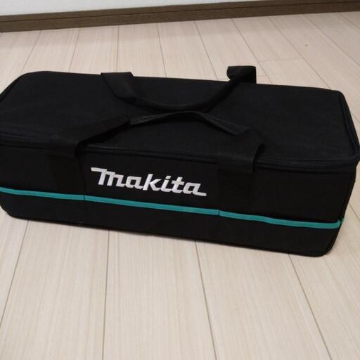 マキタ　コードレス掃除機10.8V