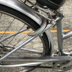 ブリヂストン ベルトドライブ シティサイクル 27インチ JH4K0853 シルバー