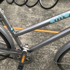 ブリヂストン ベルトドライブ シティサイクル 27インチ JH4K0853 シルバー