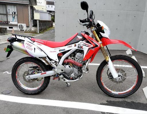 ホンダ　CRF250L MD38 走行距離少ない　タイヤ、チェーン新品　ローダウン　モリワキマフラー