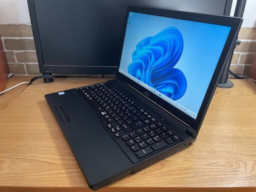 極美品 LIFEBook A577/R Office2021付き