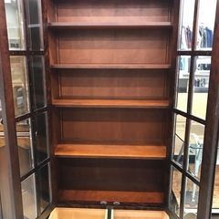 キャビネット（北海道民芸家具）、飾り棚