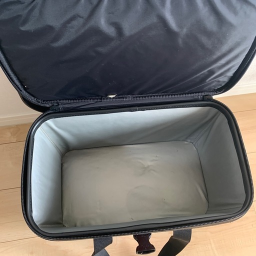 最終値下げします。早い者勝ち！Singing Rock アーバンII カラビナ