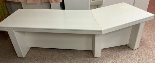 受付テーブル　事務机　オフィス家具