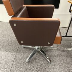 スタイリングチェア 茶色 美容室【美品】