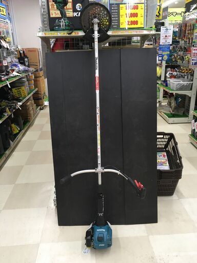 【エコツール岡崎インター店】　Makita/マキタ 4スト エンジン刈払い機 MEM2651UHT　【愛知県/岡崎市/工具】【ITT9Y1IIV5ZK】