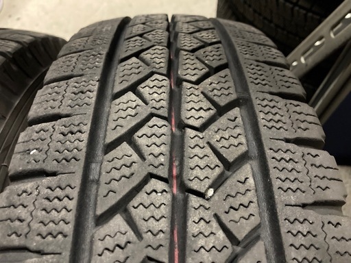 BSVL1 195/80R15 107 19年製 4本セットハイエースキャラバン BSVL1 195/80R15 107 19年製 4本セットハイエースキャラバン BS VL1