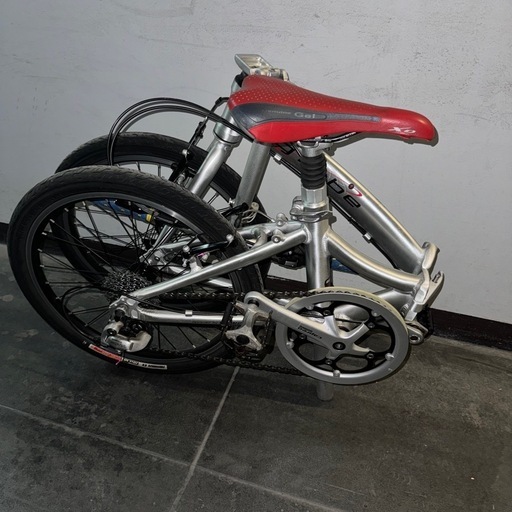 Specialized Globe 20インチ　フォールディングバイク Specialized Globe 20インチ フォールディングバイク