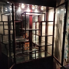 受付終了】中国深圳の博物館で購入、黒檀の飾り棚