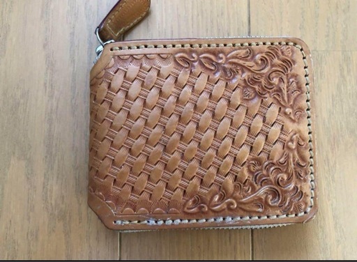 SAAD カービング　ファスナー財布　美品