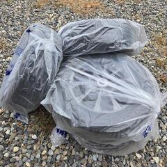 冬タイヤ ヴォクシー195-65-15  ホイールつき 