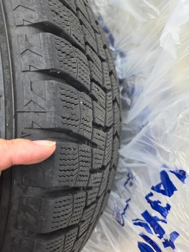 スタッドレスタイヤ アルミホイール付 195/65R15 ノア/ヴォクシー 