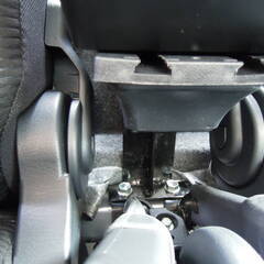 汎用アームレスト用ハイゼットジャンボ専用ブラケット 500 510 前期、後期　ブラケットとアームレストのセット品の販売です。