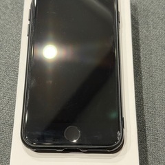 iPhone se 第2世代　純正未使用ライトニングケーブル第二世代　64GB SIMロックなし ブラック　残債0 iPhone se 第2世代 純正未使用ライトニングケーブル第二世代 64GB SIM