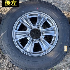 【新潟市　10月25,26,27お取引できる方❣️】スタッドレスタイヤ15インチ　ホイールセット