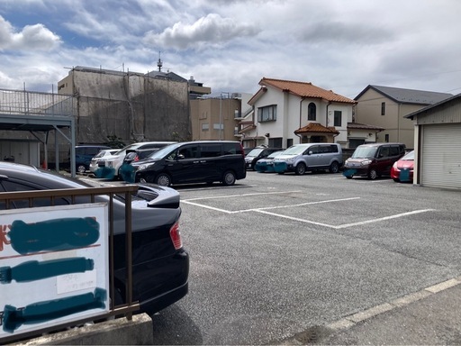 八王子市元本郷町　駐車場あいています