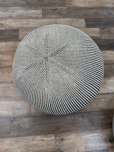 無印良品 IDÉE  PUUF イデー　700×350 ミックス 円形クッション