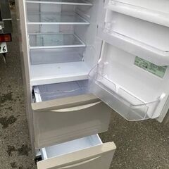 NO 558 ★福岡市内配送設置無料★日立 HITACHI 冷蔵庫 (265L・右開き) 3ドア ライトブラウン R-27GV 