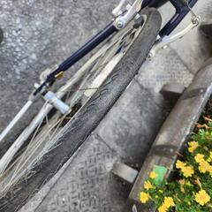 クロスバイク　７００ｘ２８ｃ　７変速　フレーム　アルミ　青　配達可能