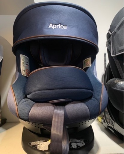 ■店頭引取限定■美品☆アップリカ　ISOFIXチャイルドシート　クルリラビッテプロテクト♪定価75900円