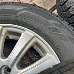 145/80r13 ヨコハマスタッドレス 21年製バリ溝