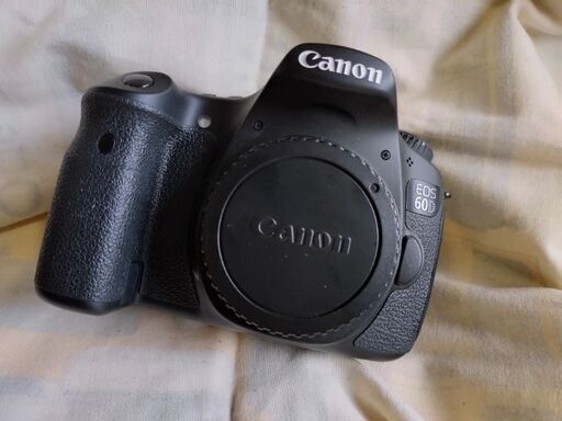 極上品　CANON EOS60D　ボディーのみ