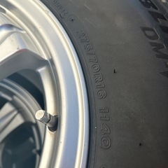 275/70R16スタッドレス2021年製ランクル100外しホイール付き 275/70R16スタッドレス2021年製ランクル100外しホイール付き