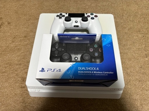 PS4 500GBと【新品未開封】PS4純正コントローラーのセット