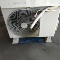 東芝製エアコン５．０k１６畳用